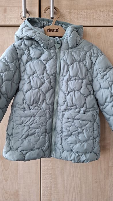 Курточка Reserved на дівчинку 86 р.