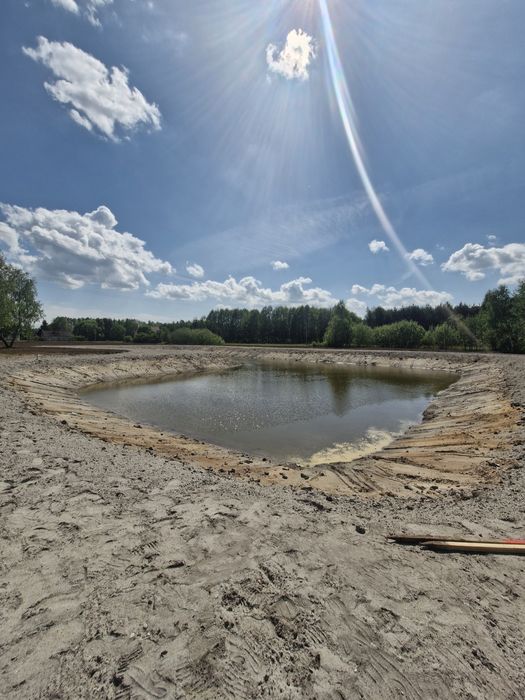 Wynajem koparki long