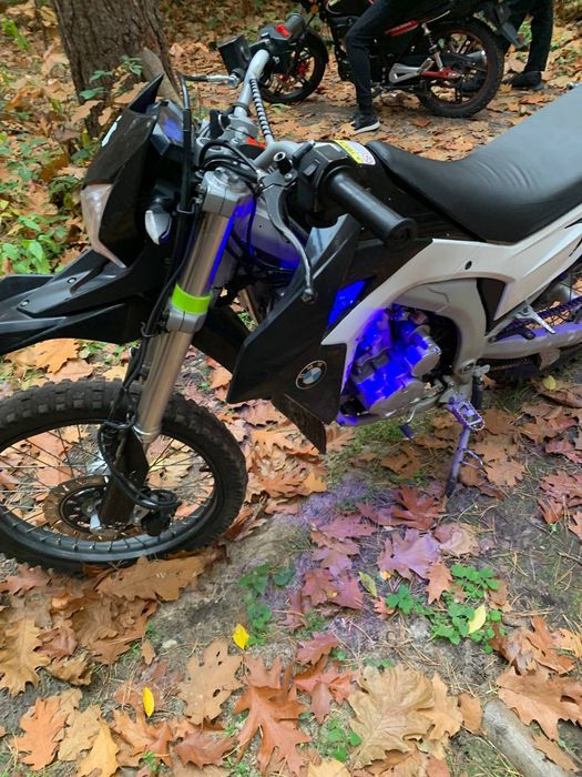 Продам Loncin 300