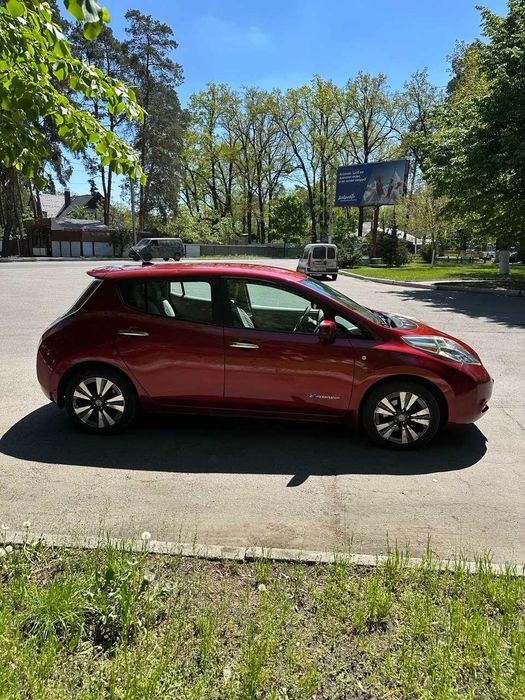 Nissan Leaf 2015