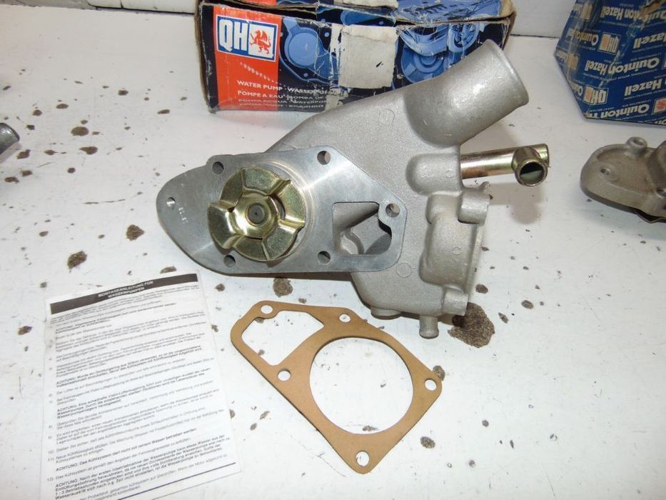 Peugeot 404/504/505 bomba de água