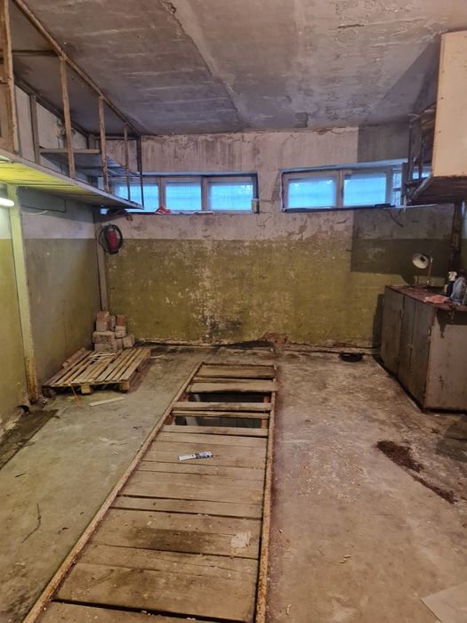 Оренда гаража вул Сметани 1