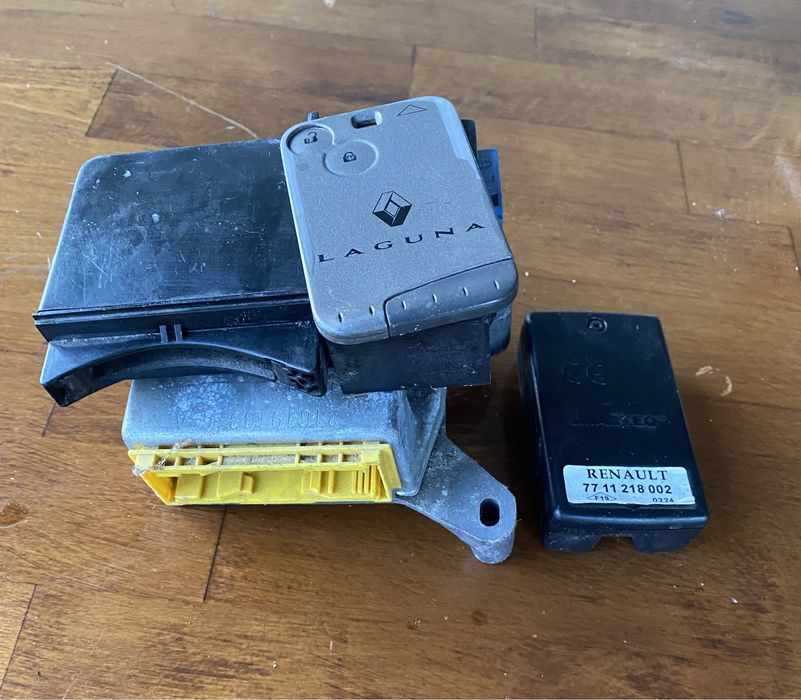 ЕБУ(Електронний блок управління)Renault Laguna2