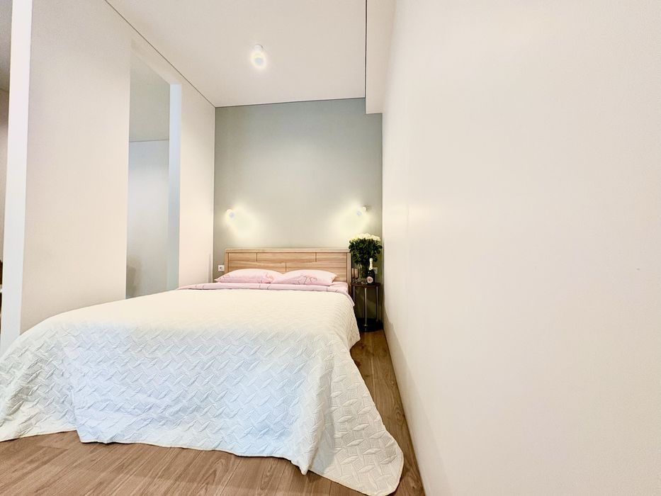 {19}Квартира посуточно подобово автономне опалення метро 23 августа