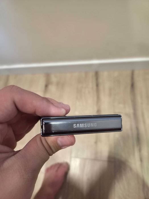 Samsung z flip 5 Neverlock