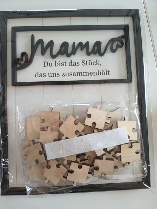 Ramka drewniana z napisami puzzlami dla mamy