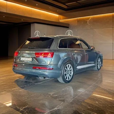 Audi Q7 3.0 TDI quattro S-line Tiptronic 7L