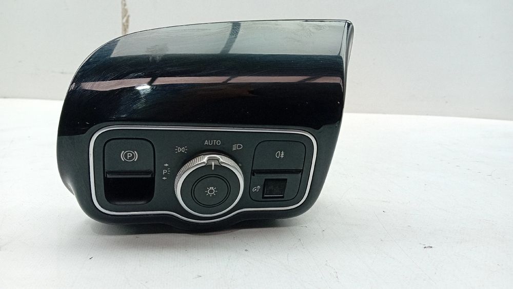 Botão / interruptor de luzes MERCEDES-BENZ CLA Coupé (C118)