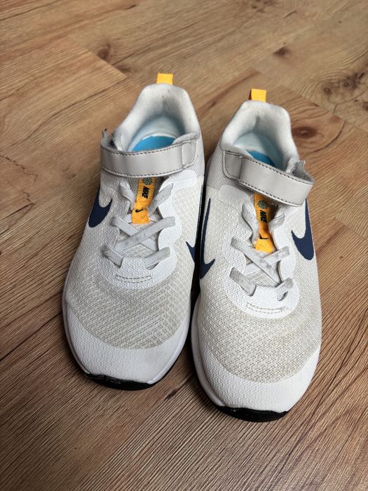 nike buty sportowe do biegania dla dzieci 33