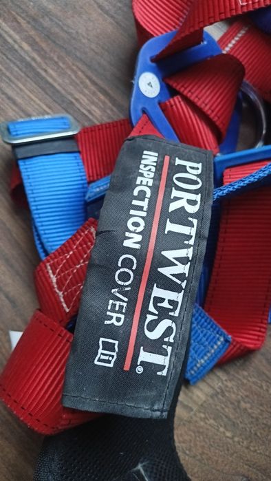 Dwupunktowe szelki bezpieczeństwa do pracy