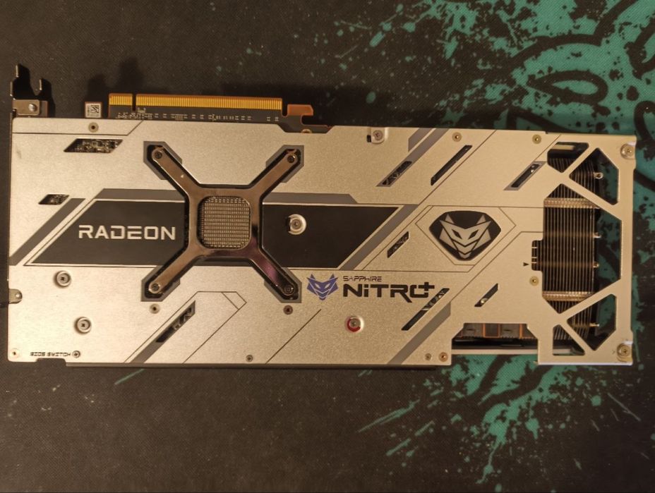 RX 6800 XT 16gb saphire nitro+