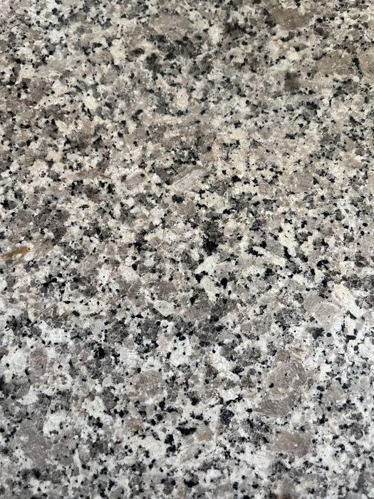 Armarios com pedra em granito