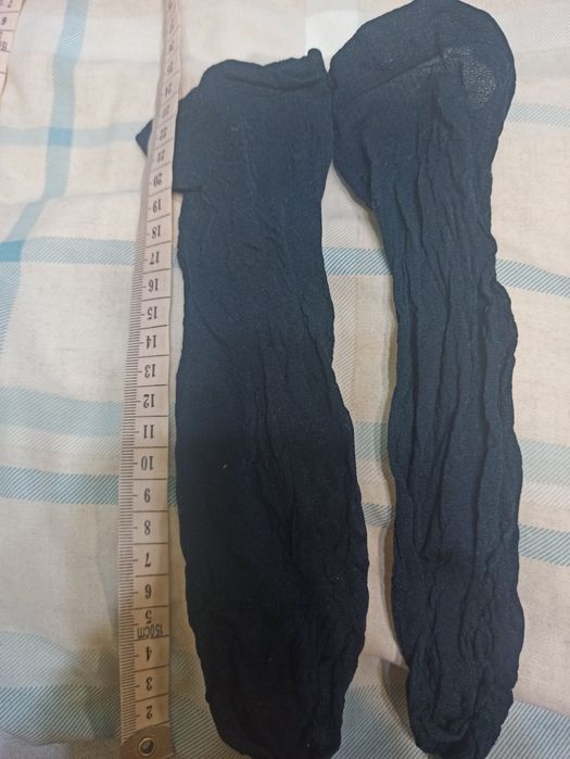 Ciemno granatowe skarpetki pończochowe damskie