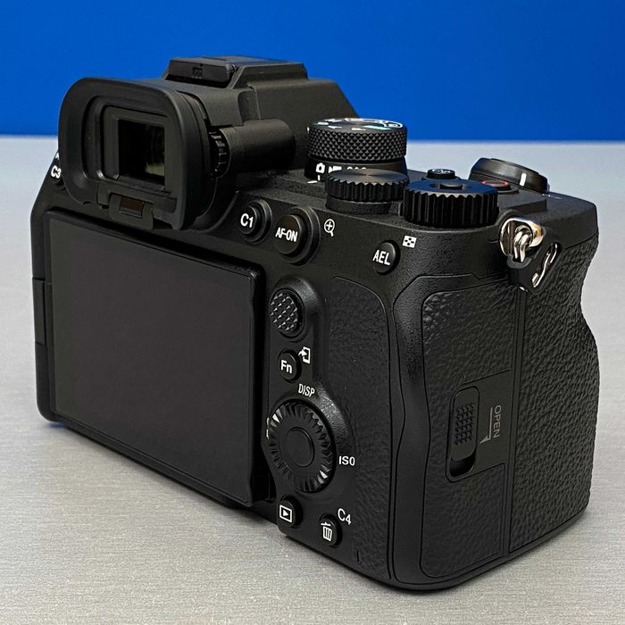 Sony Alpha A7 IV (Corpo) | 33MP | NOVA | 3 ANOS DE GARANTIA