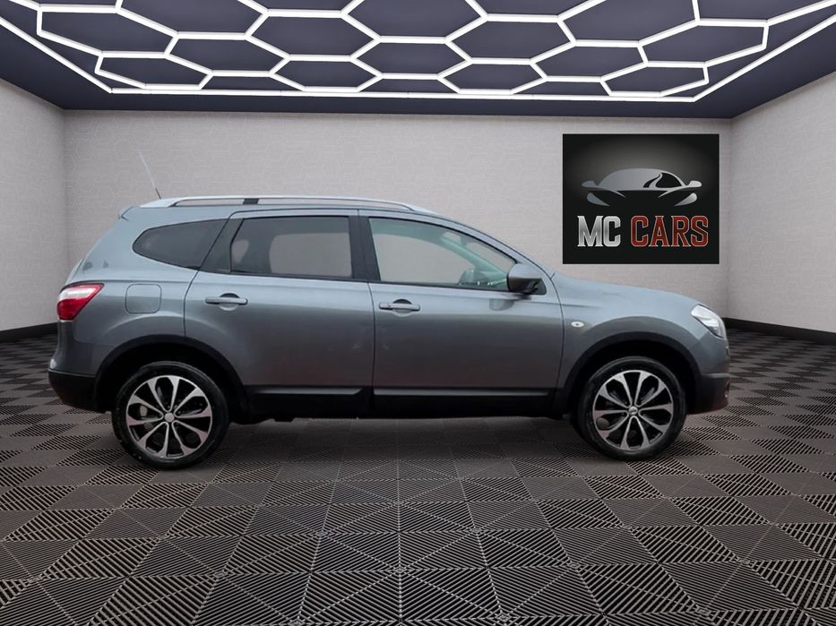 Nissan Qashqai +2 1.5 dCi Tekna Premium 18 360