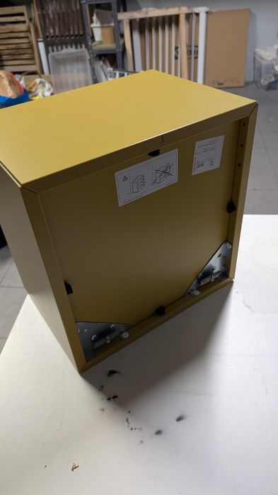 Móvel IKEA Eket 35x35x25  amarelo torrado