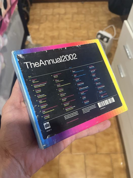 The Annual 2002 Limited Edition Box Set (2 CD’S)