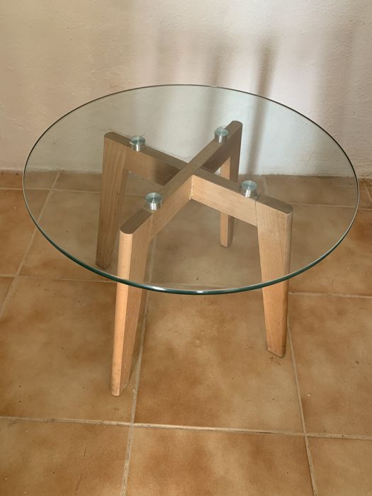 Mesa de vidro para sala de  estar