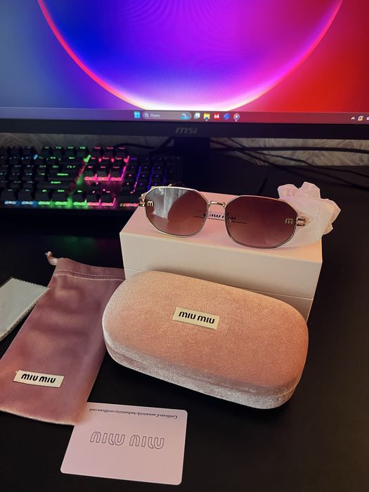 Очки miu miu продам