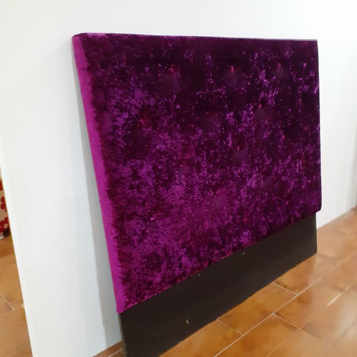 Cabeceira de cama forrada
