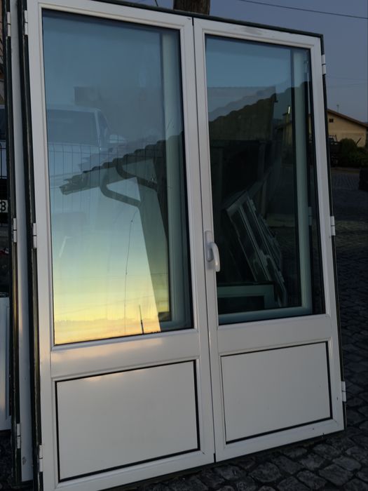 Vendo portada aluminio vidro duplo