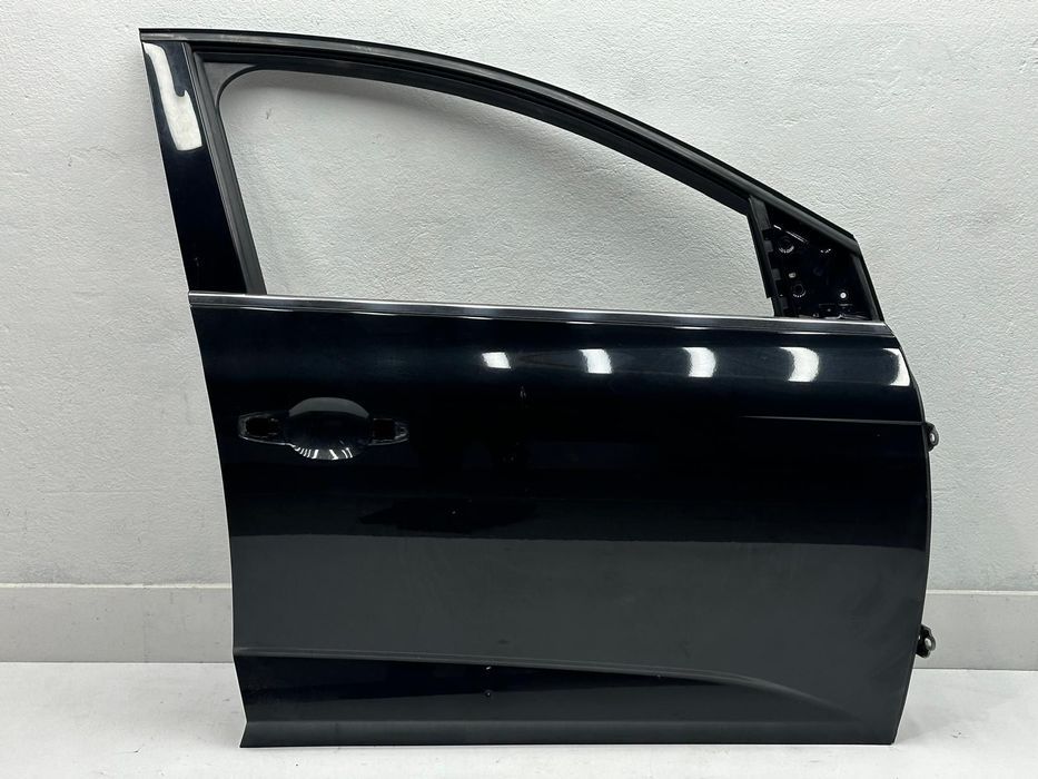 Porta Frente Direita - Renault Megane IV (2016)