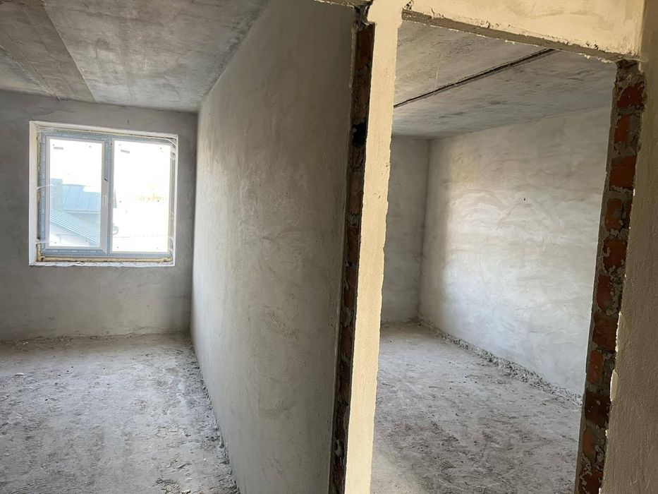 Продаж 2 кім. квартира 67м Кутківці