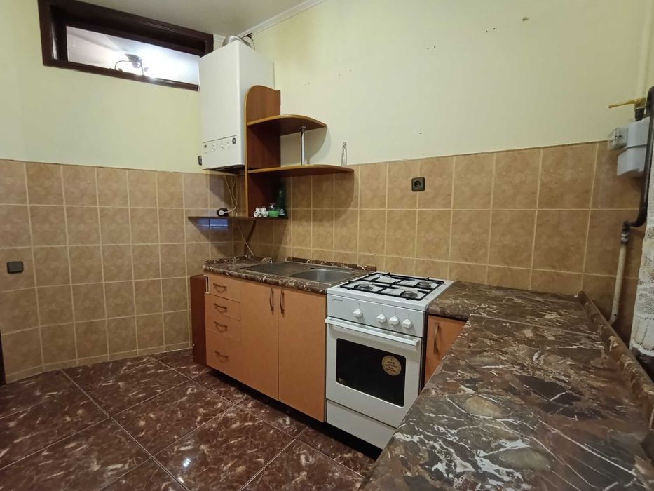 Продаж квартири на Дружбі
