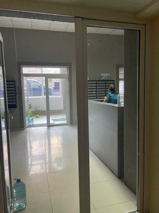 Зніміть шикарний простір для роботи Жилянська вул., 118