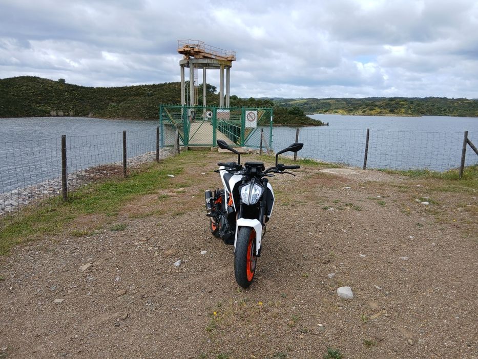 Vende se ktm 390 duke 2017