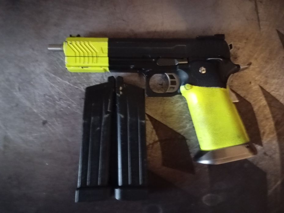 Hi-capa 5.1 com maple leaf