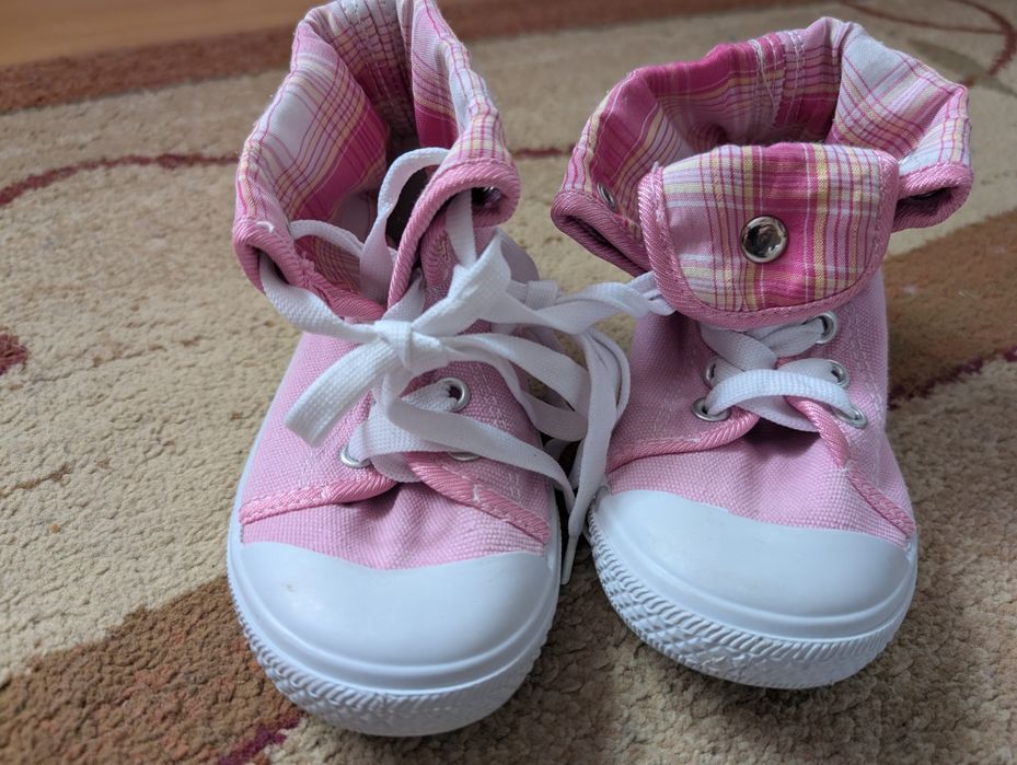 Buty dla dziewczynki rozmiar 28