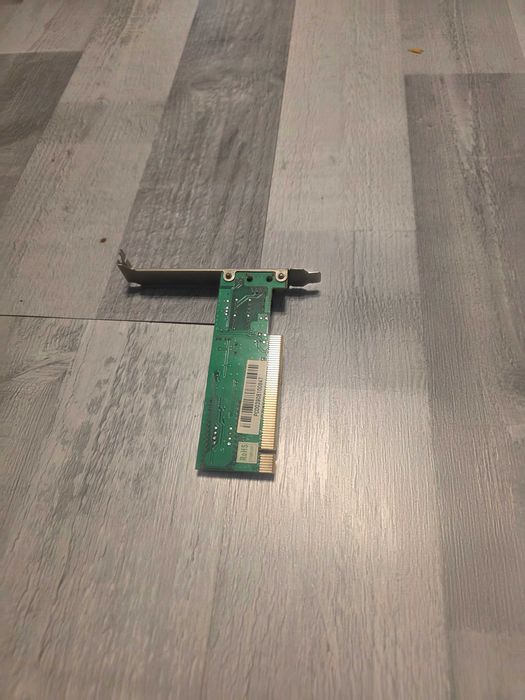 Karta sieciowa PCI Realtek RTL8139 – 100 Mbps
