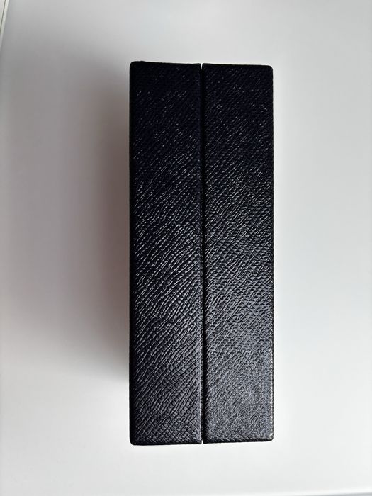 Sprzedam pudełko Prada