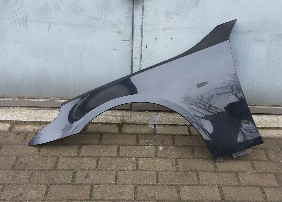 Błotnik BMW 5 E60 E61