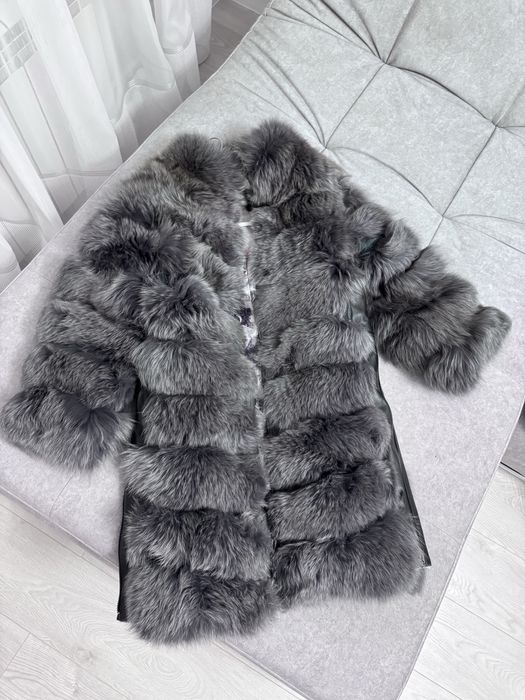 Шуба натуральна з песця, вживана, розмір XL