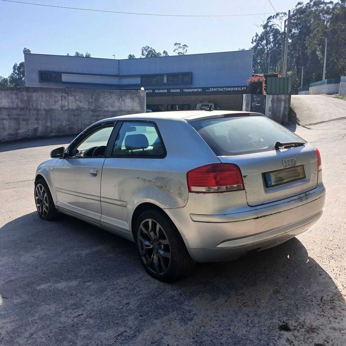 Audi A3 1.9TDi de 2004 - Peças Usadas