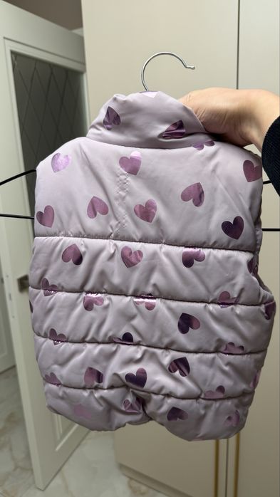 НМ жилетка ,92 р