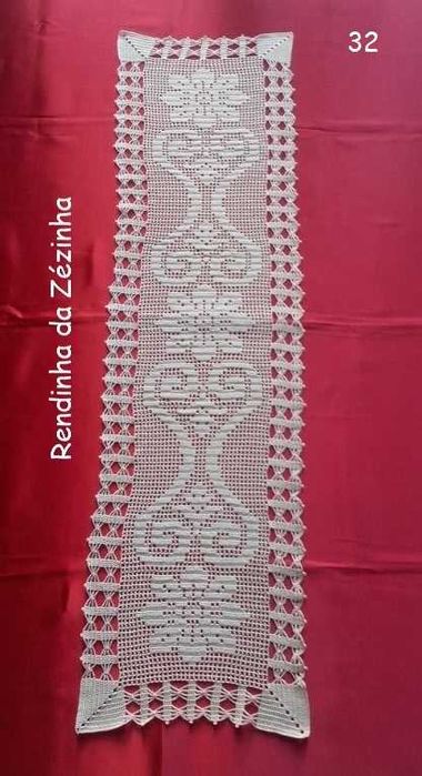 Centro de mesa em crochet artesanal