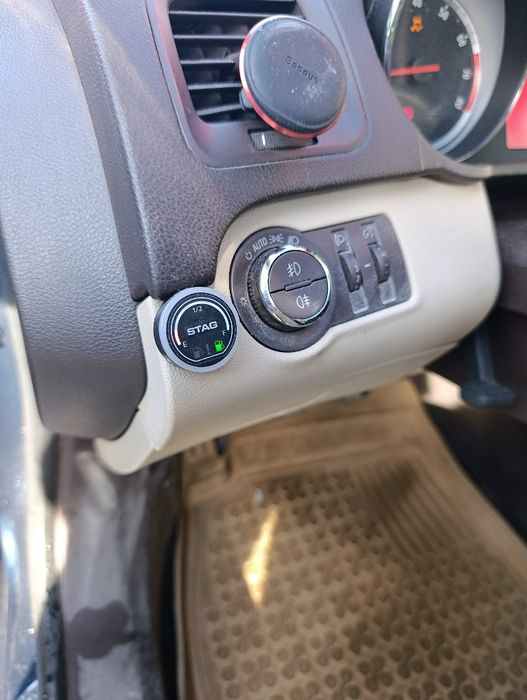 Opel Insignia A 1.6 turbo cosmo