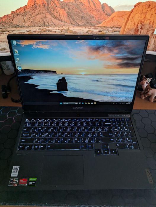 Ігровий Ноутбук Lenovo Legion 5 15ARH05H (15.6" FHD IPS/120 Hz,Ryzen 5 4600H,GTX 1660 TI 6 GB)