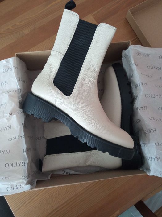 Ryłko Nowe buty sztyblety botki 40