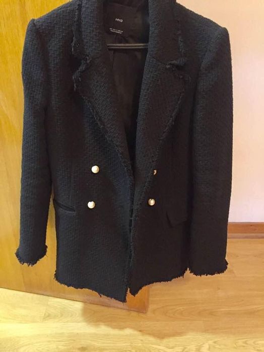 Casaco preto Mango