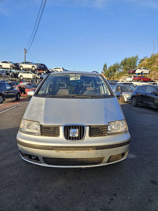 Seat Alhambra 2.0 TDi de 2007 para peças 
Não vendo completo, apenas