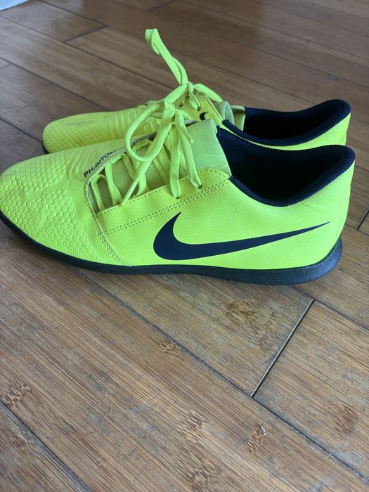 Nike Phantom Venom US9.5 / UK8.5 / EUR 43 / 27.5cm