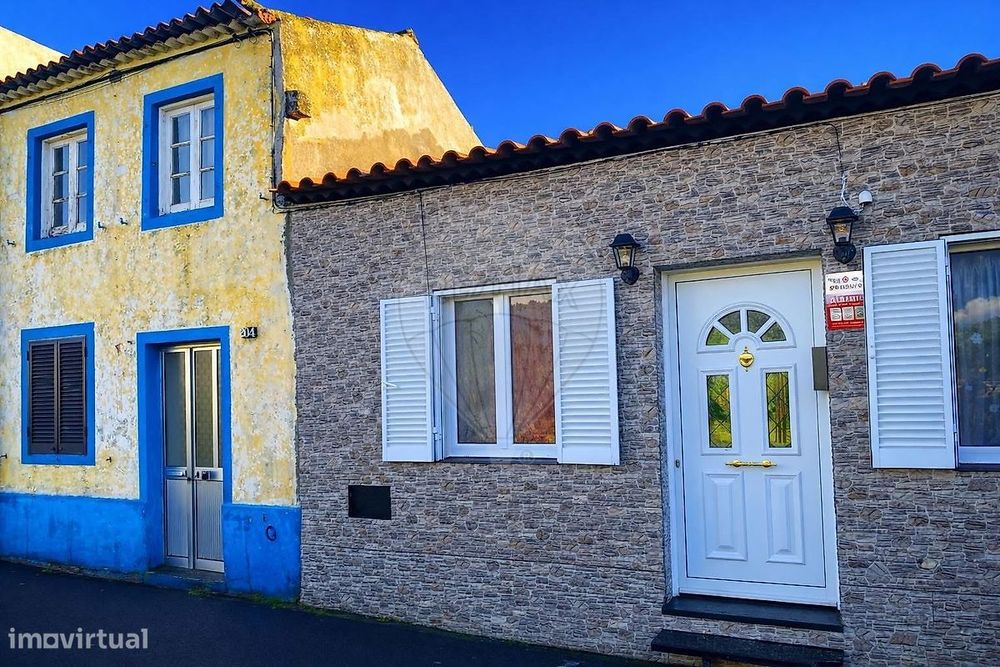 Moradia T4 para venda