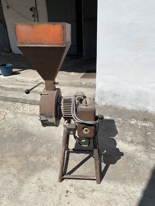 ДКУ зернодробильне