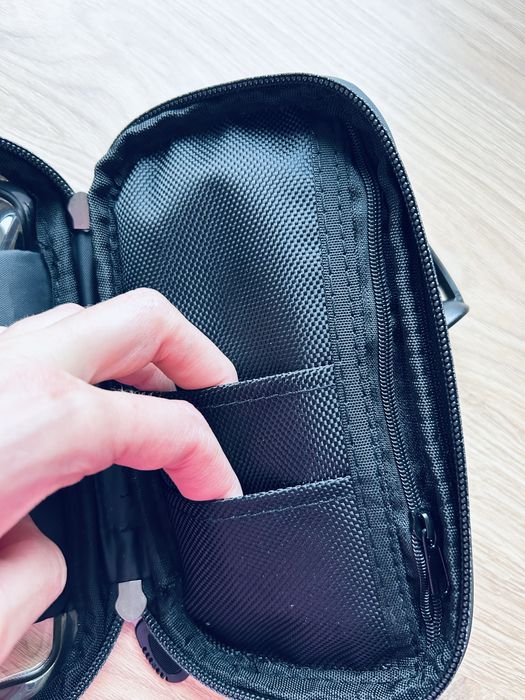 Etiu na telefon na kierownice