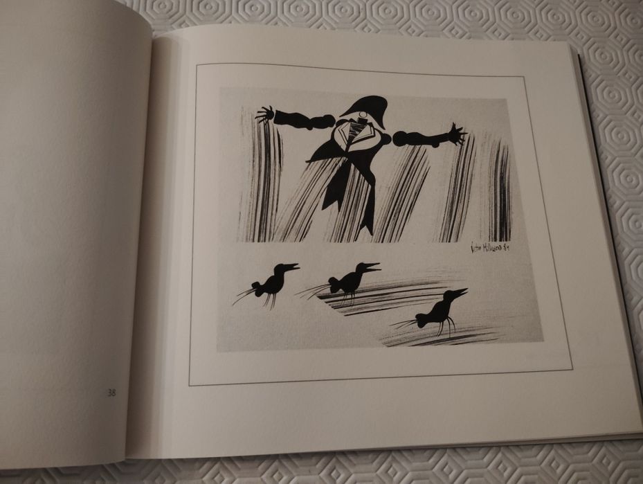 Livro Bicornios 50 Desenhos de Victor Milheirao Novo