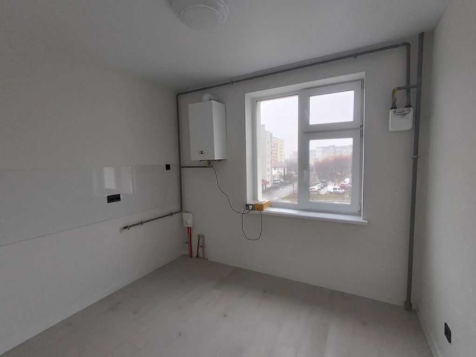 Трикімнатна у ЖК "Авіла Лайн" на Озерній: вигідна пропозиція!